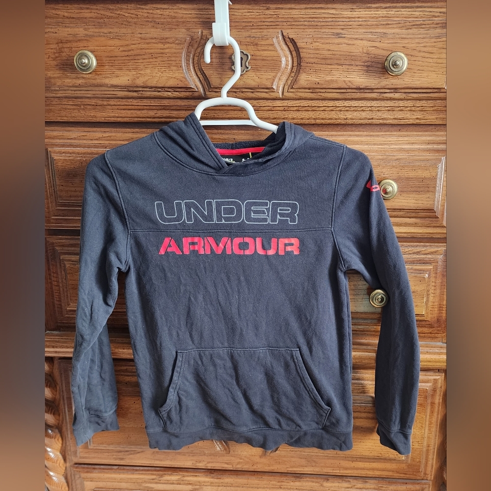 Black / red youth under Armour hoodie